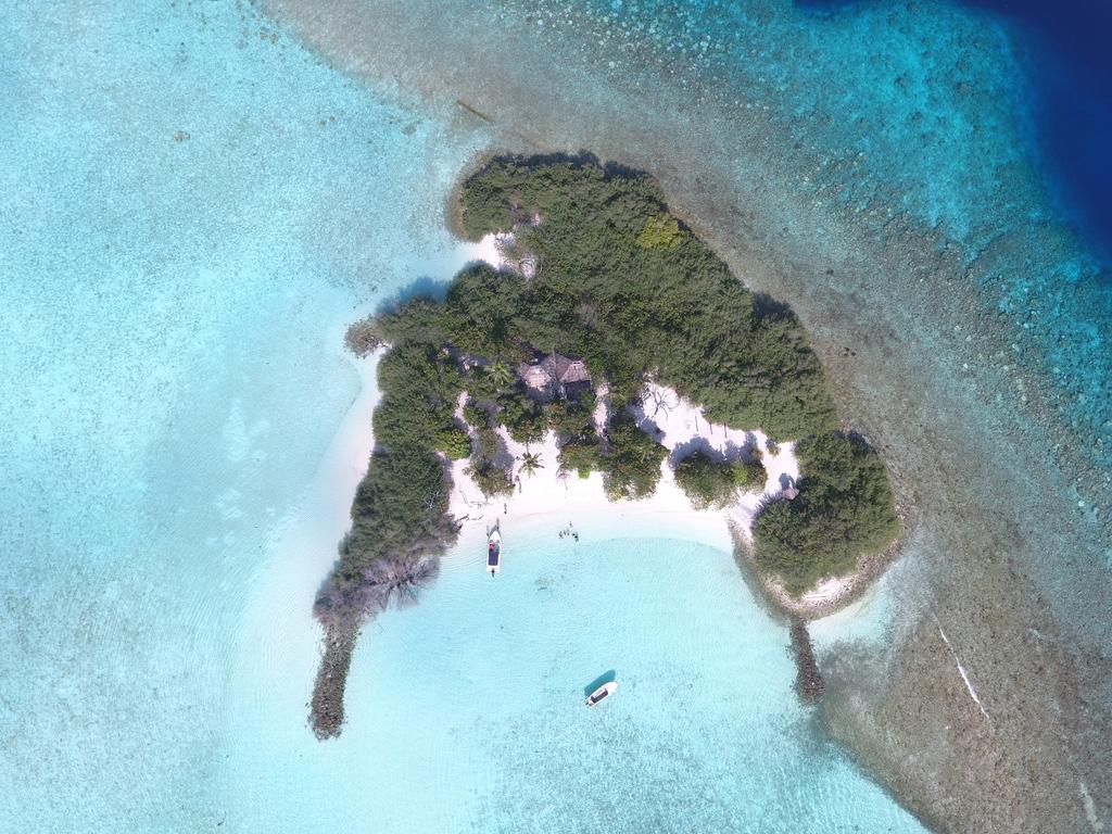 Ras Beach Inn Rasdhoo Экстерьер фото
